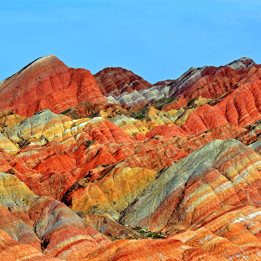 Montagnes colorées du Parc géologique national de Zhangye Danxia, en Chine.