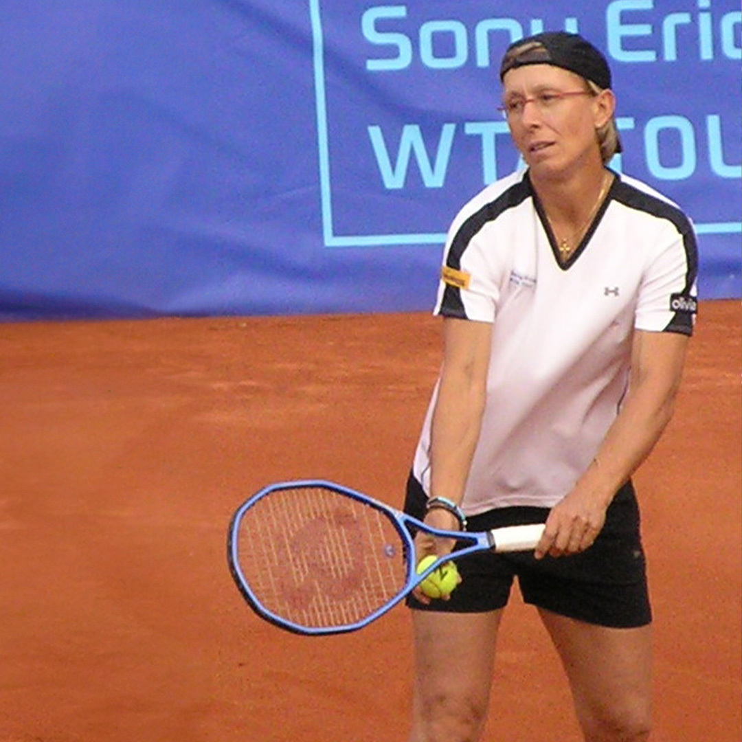 Martina Navrátilová en action.