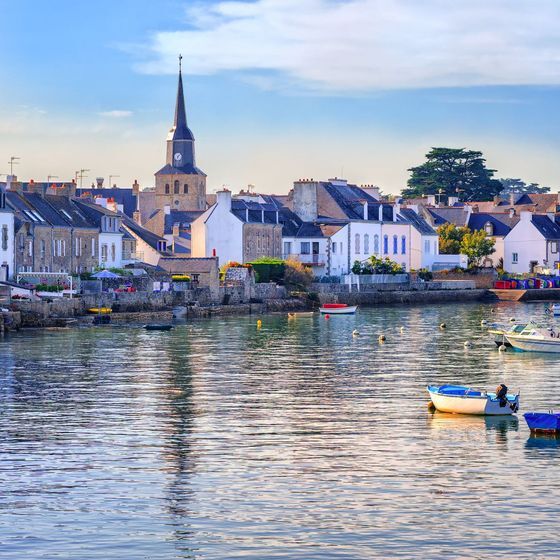La Bretagne se distingue des autres régions de la France en raison de son passé typiquement britannique. 