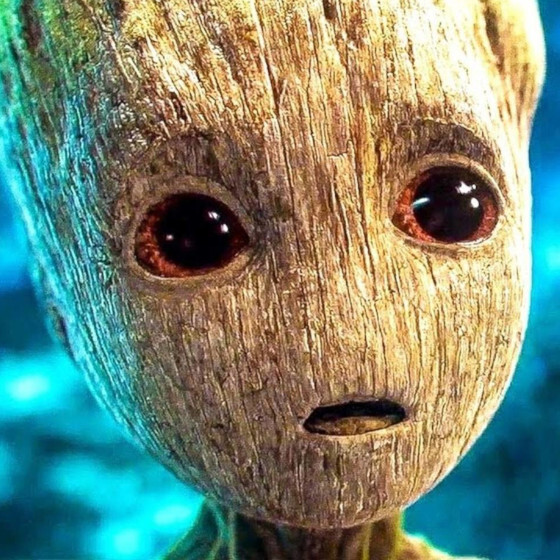 Dans Guardians of the Galaxy Vol. 2, bébé Groot est le fils du Groot original.