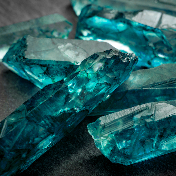 Aquamarine owes its range of hues to the presence of iron in its structure. 
