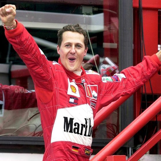 Michael Schumacher is the driver with the most points in F1 history.