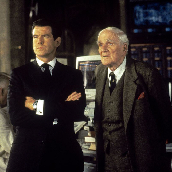 Desmond Llewelyn a interprété Q dans tous les films James Bond parus entre 1963 et 1999.