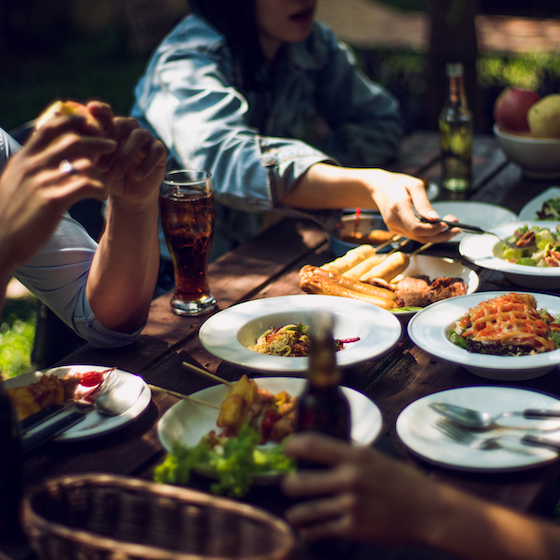 Au Québec, en Belgique et en Suisse, le repas du soir s’appelle le «souper».
