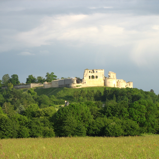 Au 15e siècle, les châteaux forts perdent leur fonction purement militaire et deviennent plus somptueux. 