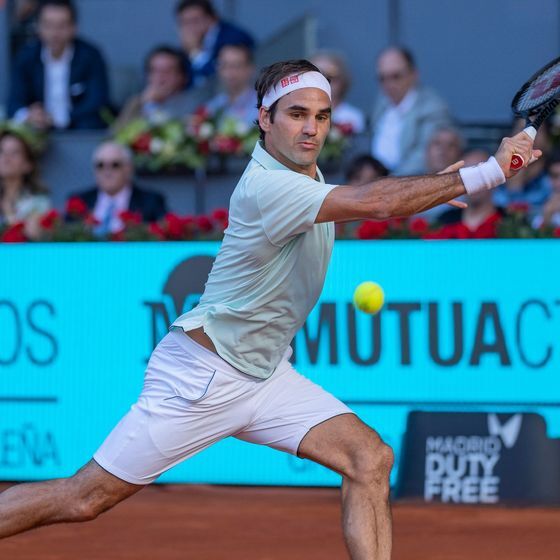 Roger Federer détient le record du plus grand nombre d’as en carrière.