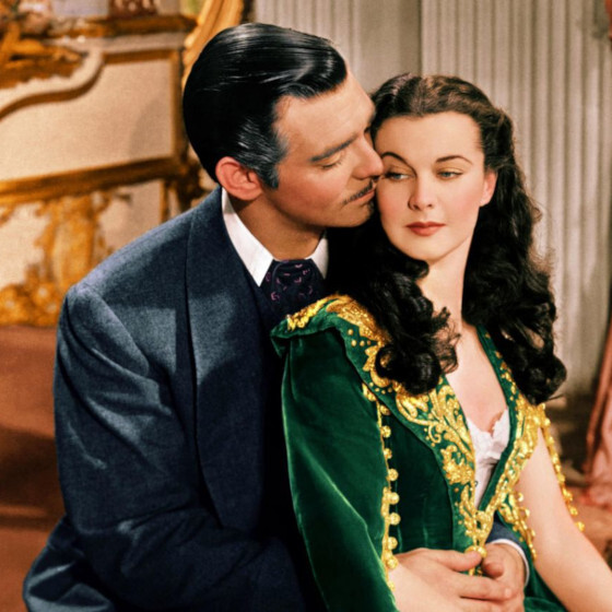 «Franchement, ma chère, je n’en ai plus rien à faire» provient de Gone with the Wind. 