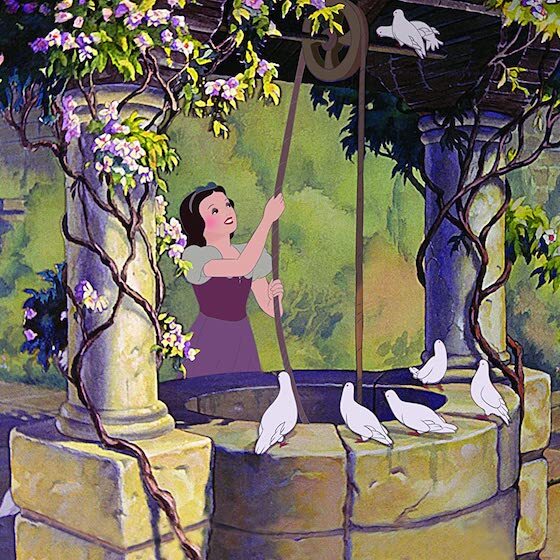 Blanche-Neige est la première princesse de Disney à avoir les cheveux marron.