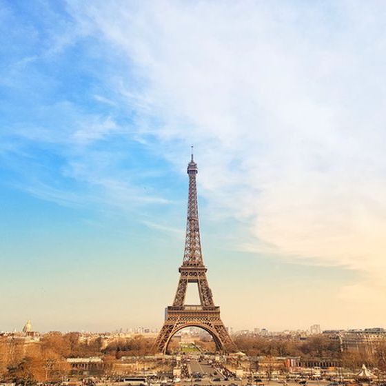 the-installation-of-the-eiffel-tower-s-first-elevators-until-20-years-after-its-official-inauguration