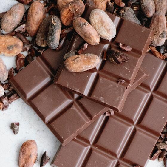 The appearance of white spots on the surface of chocolate is caused by fermented sugar.