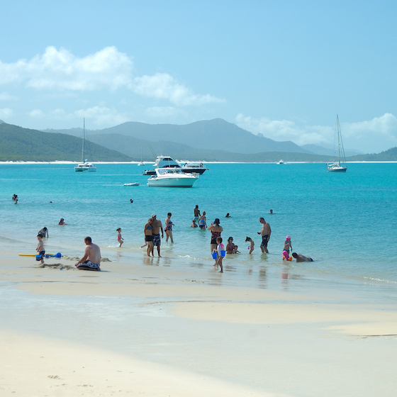 the-luminescent-sand-of-whitehaven-beach-on-australia-s-whitsunday-island-is-some-of-the-hottest-on-earth
