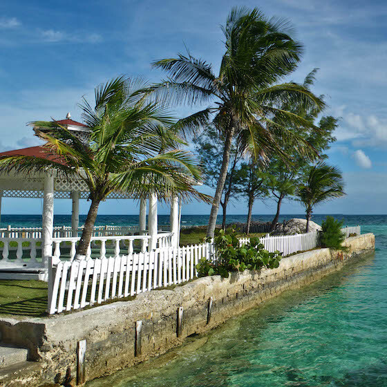 Only about 30 of the Bahamas' 700 islands are inhabited.