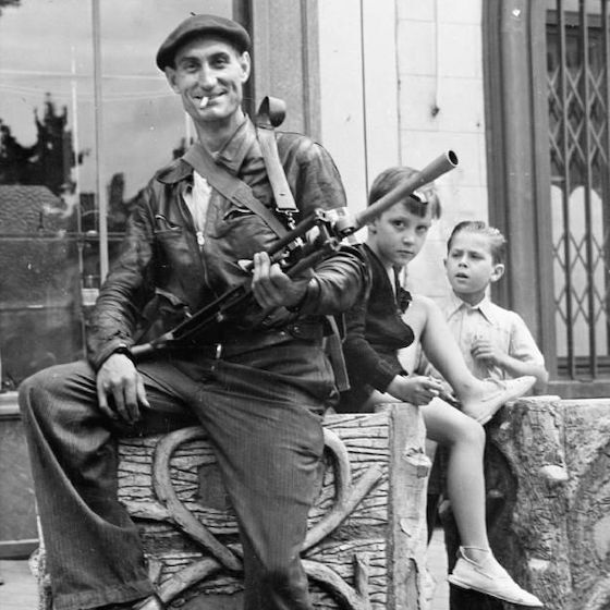 À l’été 1944, les Forces françaises de l’intérieur (FFI) comptaient environ 500 000 membres.