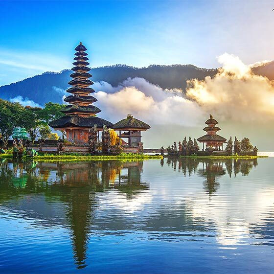 The Ulun Danu Beratan temple was destroyed twice by volcanic eruptions.