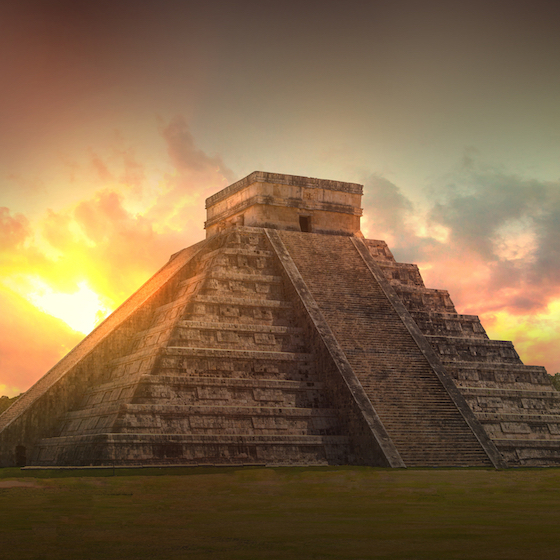 La pyramide de Kukulkán, le monument le plus connu de Chichén Itzá, compte au total 365 marches, en référence aux 365 jours de l’année.