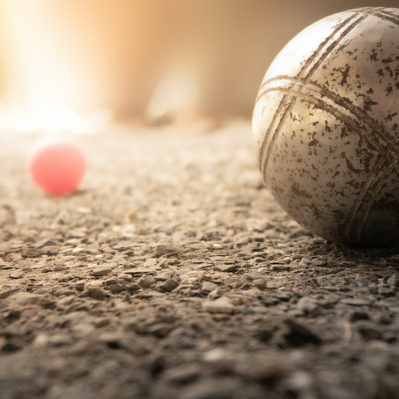There is a goddess of pétanque: Fanny. 
