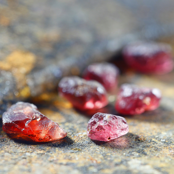 Garnet became a popular status symbol in the Victorian era, and is associated with pomegranate seeds. 