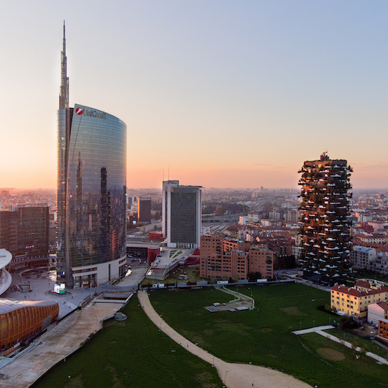Le bâtiment le plus haut d’Italie se trouve à Naples.