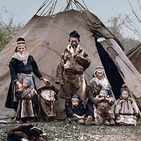 Les Samis (Lapons) vivent surtout en Finlande.
