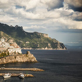 The Mediterranean is an inland sea with no contact with oceans.