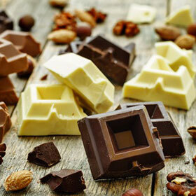 Just like dark chocolate, white chocolate has antioxidant properties.