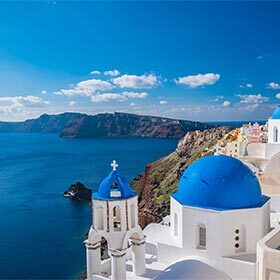 Some 3600 years ago, a powerful volcanic eruption caused the Greek island of Santorini to burst.