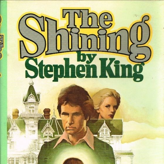 The Shining est le premier roman publié par Stephen King.