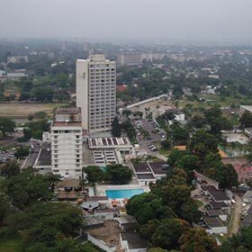 The capitals Kinshasa and Brazzaville are within 1 mi. (1.6 km) of one another.