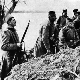 L’invasion de la Serbie a entraîné l’entrée en guerre du Royaume-Uni.