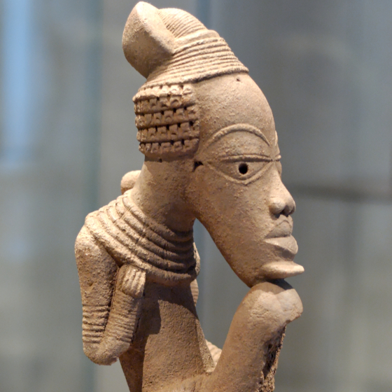 C’est durant un safari au Sénégal que Picasso découvre l’art africain. Un art qui aura une grande influence sur son œuvre.