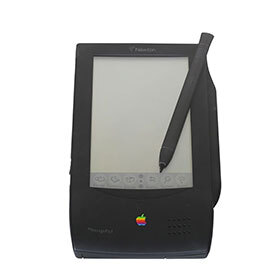 The first Newton displayed pages in color.
