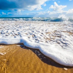 The strongest tides occur during solstices.