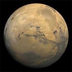 The Valles Marineris, a canyon system on Mars, is longer than the distance from Dublin to Moscow.