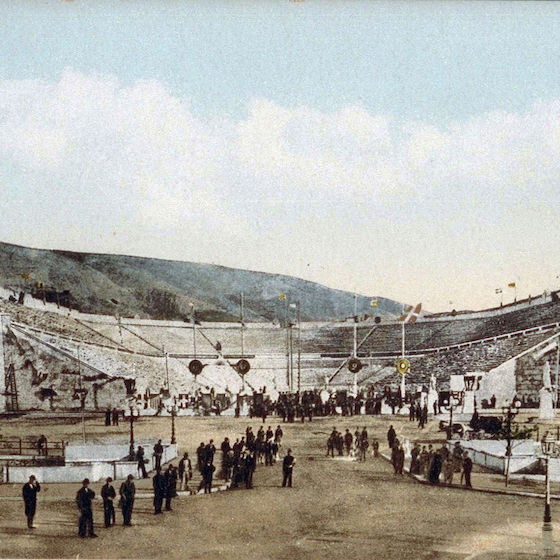 Seulement 48 femmes ont participé aux premiers Jeux olympiques de l’ère moderne en 1896.