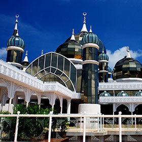 On a trip to Jordan, you can visit the Crystal Mosque.
