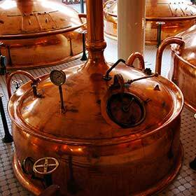 High fermentation provides a higher level of alcohol than low fermentation.