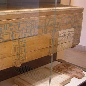 The texts on Egyptian sarcophagi related the life of the deceased.