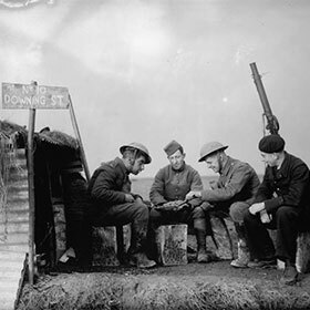 « La drôle de guerre » est la période qui s’est écoulée entre les deux Grandes Guerres.
