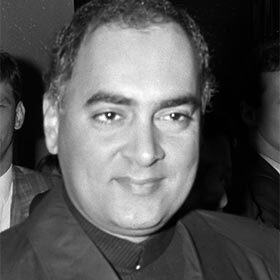 In 1991, India’s Prime Minister Rajiv Gandhi was assassinated just as his grandfather Mahatma Gandhi in 1948.