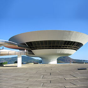 The Niterói Contemporary Art Museum is located in Dubai.