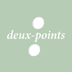 Il faut toujours écrire « les deux-points » et non pas « le deux-points ».