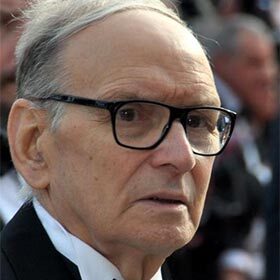 En 2016, en remportant un Oscar à l’âge de 87 ans, Ennio Morricone est devenu le gagnant le plus âgé de l’histoire de cet événement.