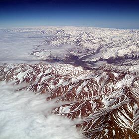 The Andes, crossing the territory of the Incas, is the longest mountain range in the world.