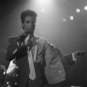 L’accord de « Prince était mon idole préféré » est juste.