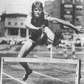 La championne de golf Mildred Didrikson Zaharias a aussi gagné une médaille d’or olympique au 80 mètres haies.